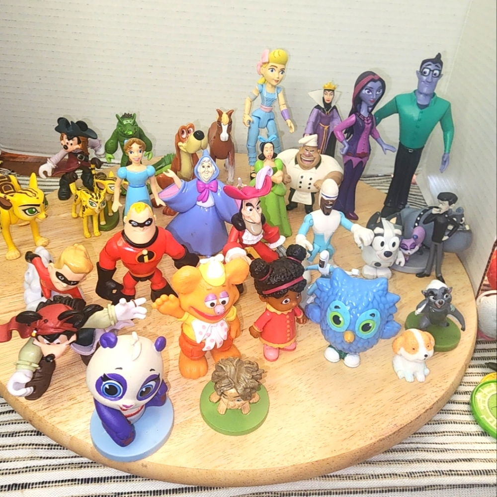Kids Character Figurines Bundle